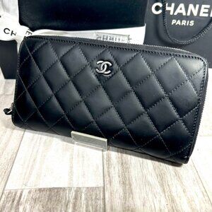 CHANEL Quilted Continental Zip Long Wallet in Black Lambskin Zippy